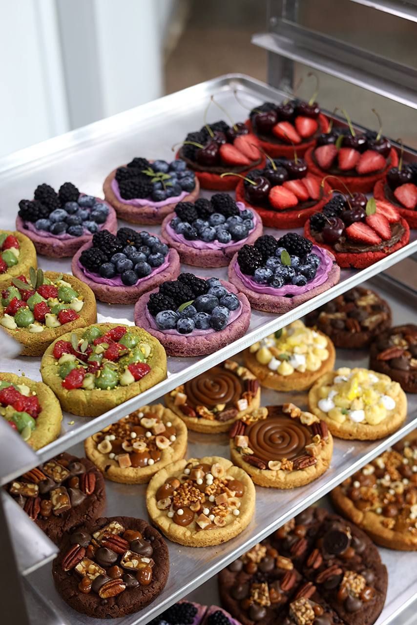 Dessert table
